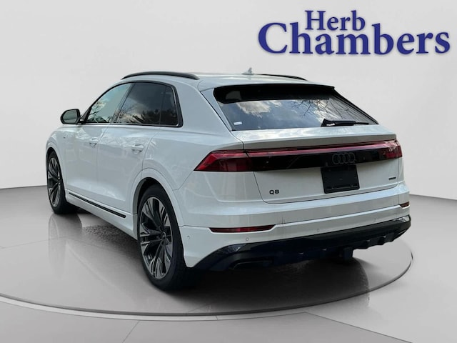2026 Audi Q8