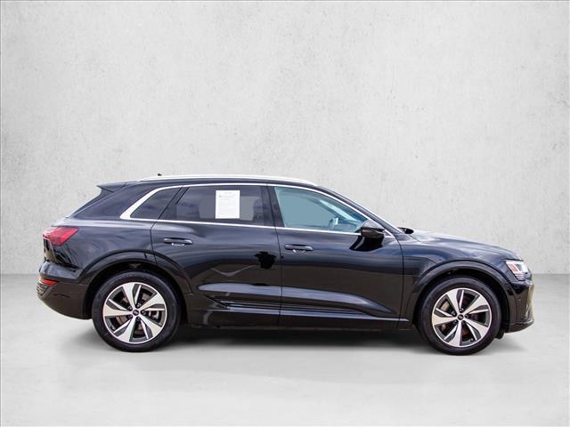 2024 Audi Q8 e-tron