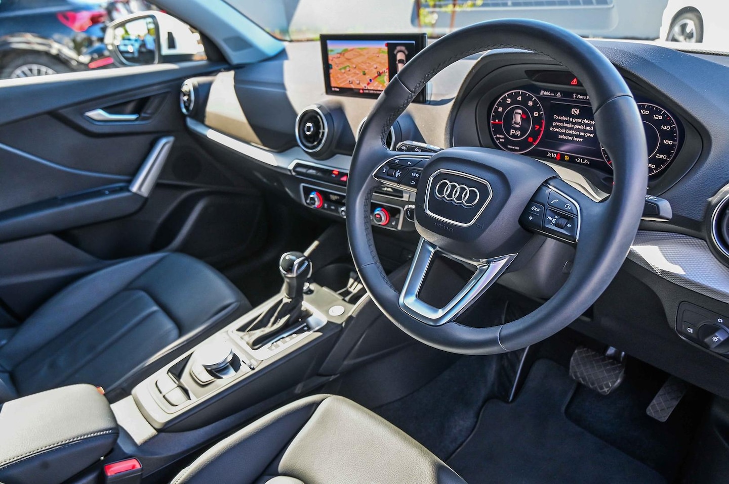 Image about Audi Q2 35 TFSI S tronic