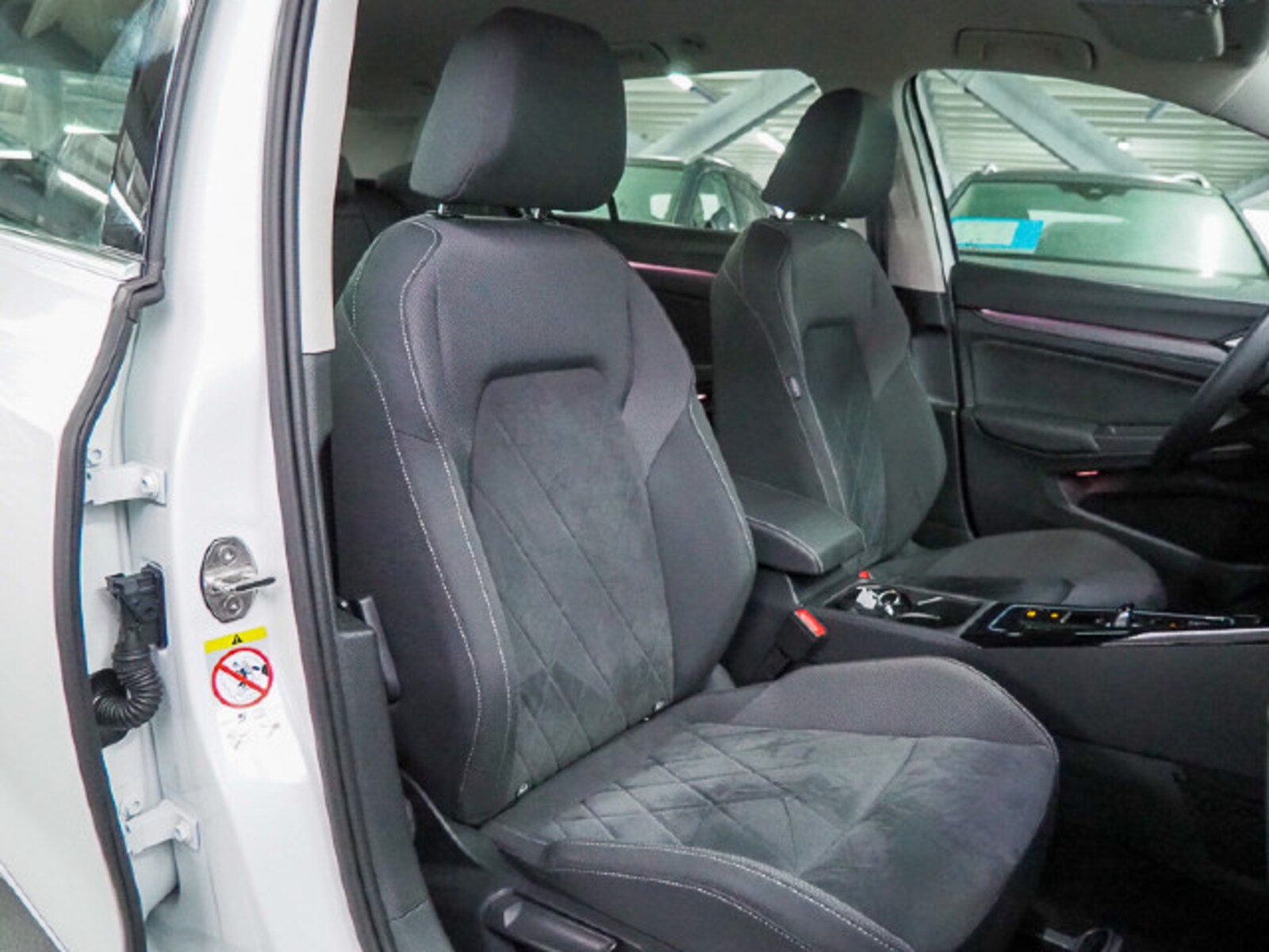 Volkswagen Golf Variant – Bild 9