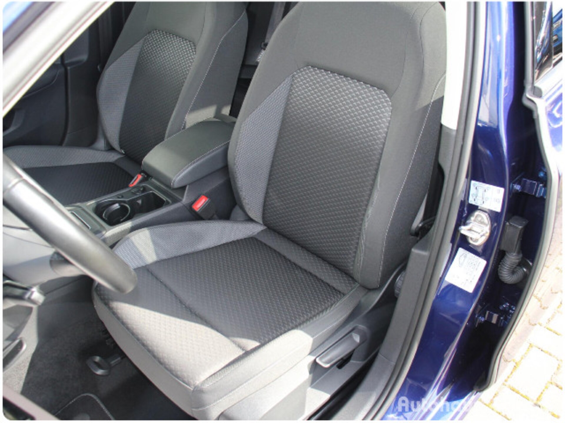 Volkswagen Golf Active