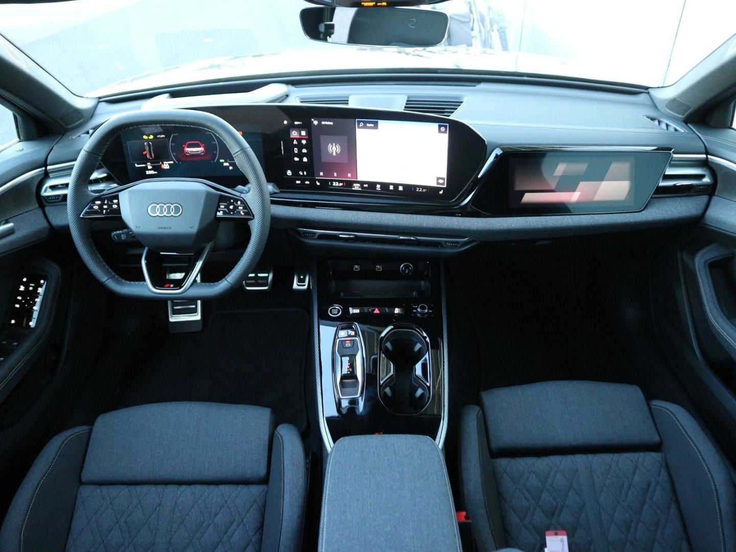 Bild über Audi A5 Limousine TDI quattro 150 kW S tronic - für weitere Informationen kontaktieren Sie den Audi Partner