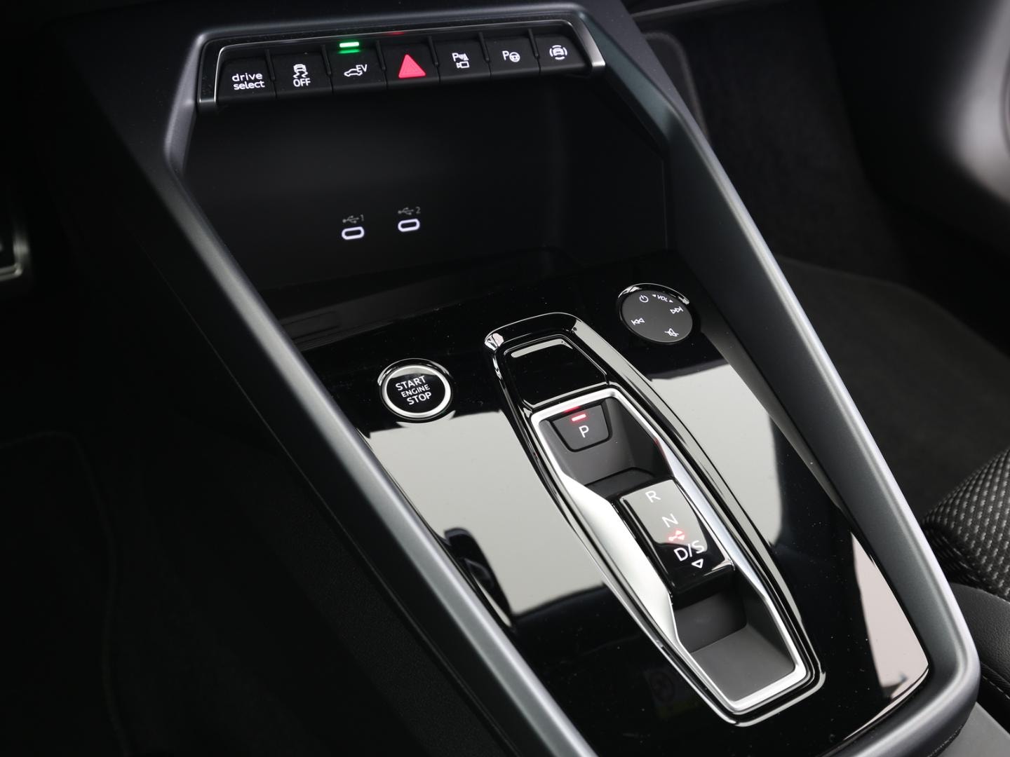 Bild über Audi A3 allstreet TFSI e TFSI e 150 kW S tronic - für weitere Informationen kontaktieren Sie den Audi Partner