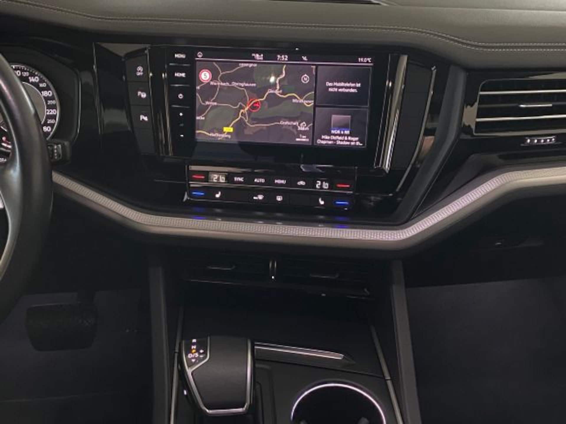 Volkswagen Touareg Basis-Modell