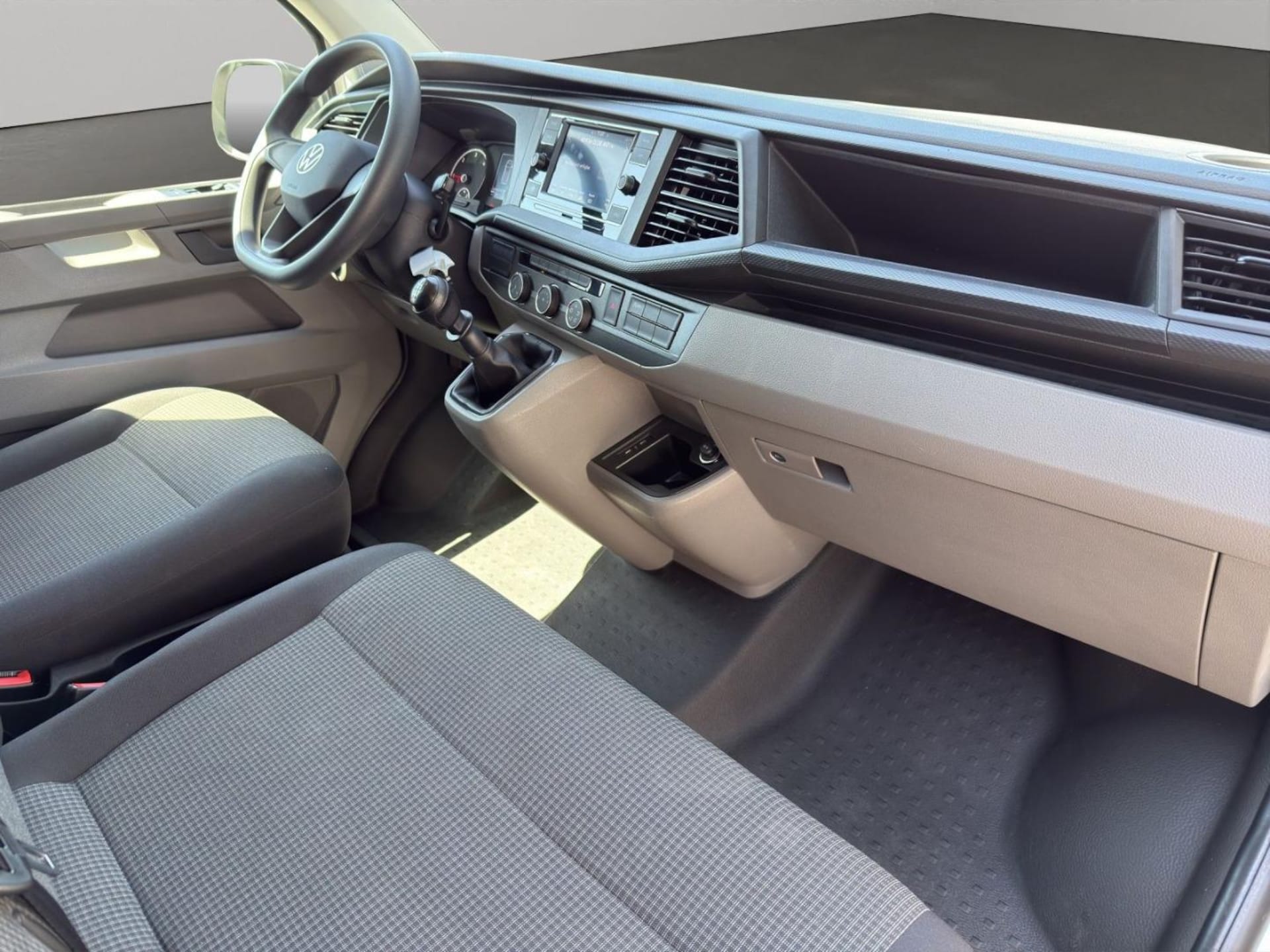 Volkswagen T6.1 Transporter Kasten kurzer Radstand