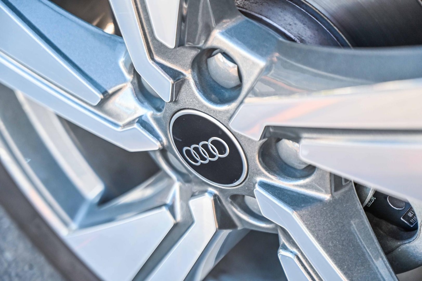Image about Audi Q2 35 TFSI S tronic