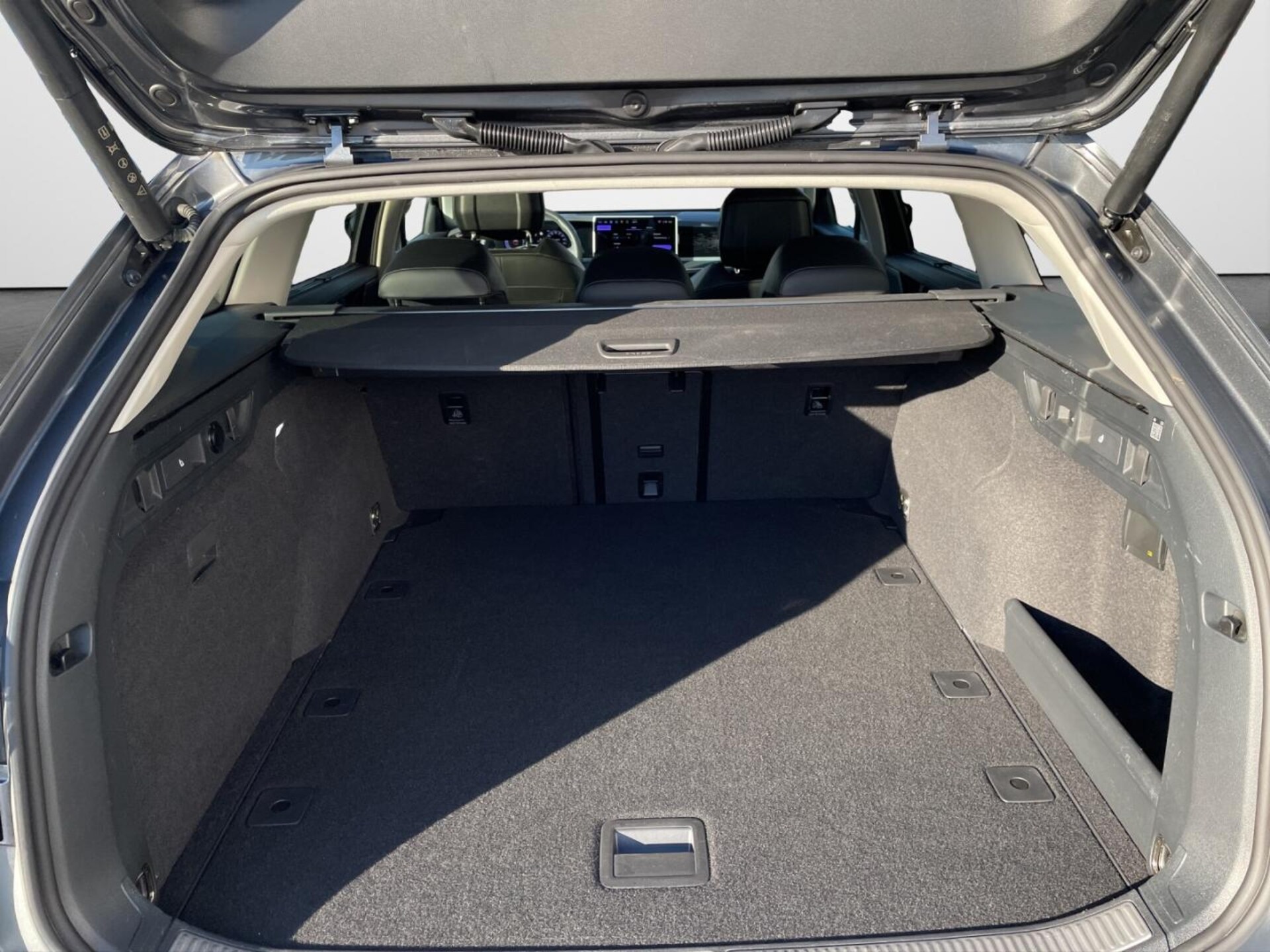 Volkswagen Passat Elegance