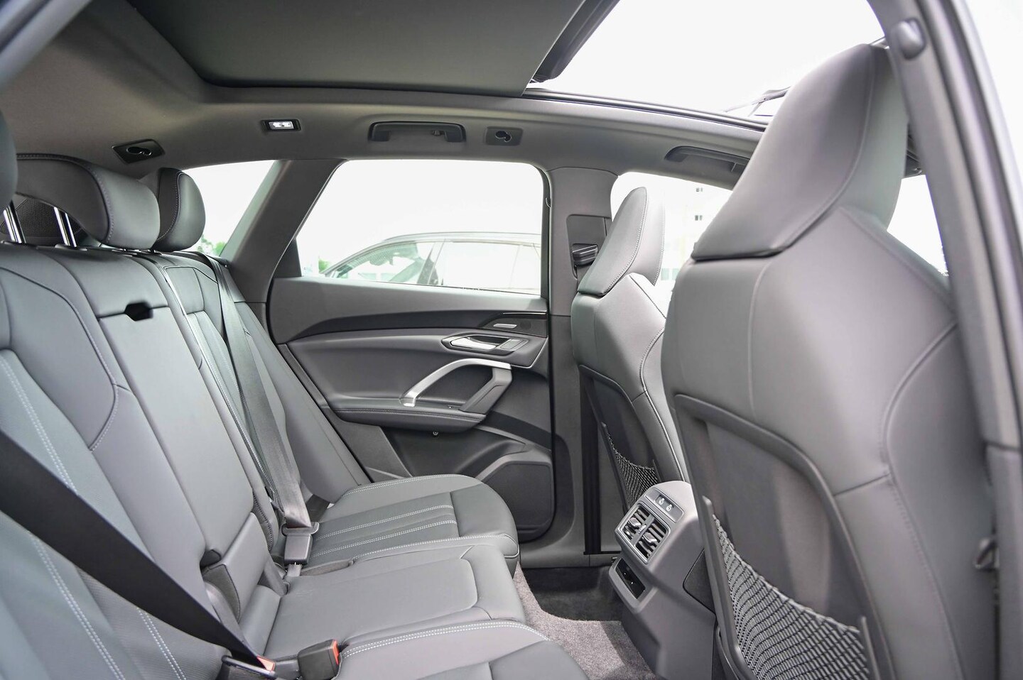 Image about Audi Q5 SUV TDI quattro 150 kW sport