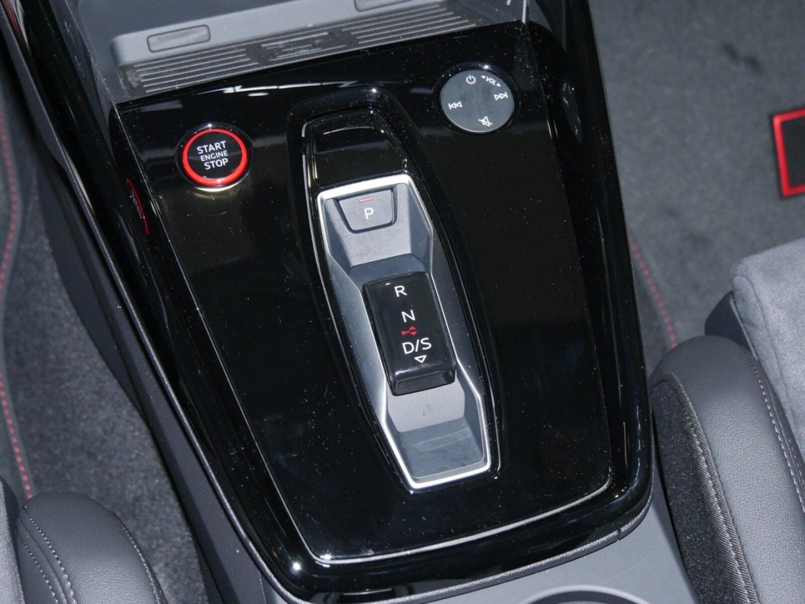 Audi RS 3 Limousine – Bild 9