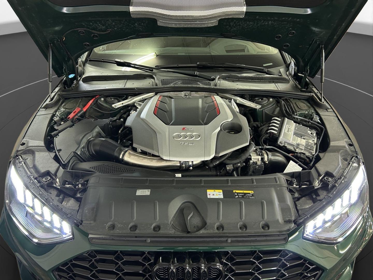 Image about Audi RS 4 Avant TFSI quattro tiptronic