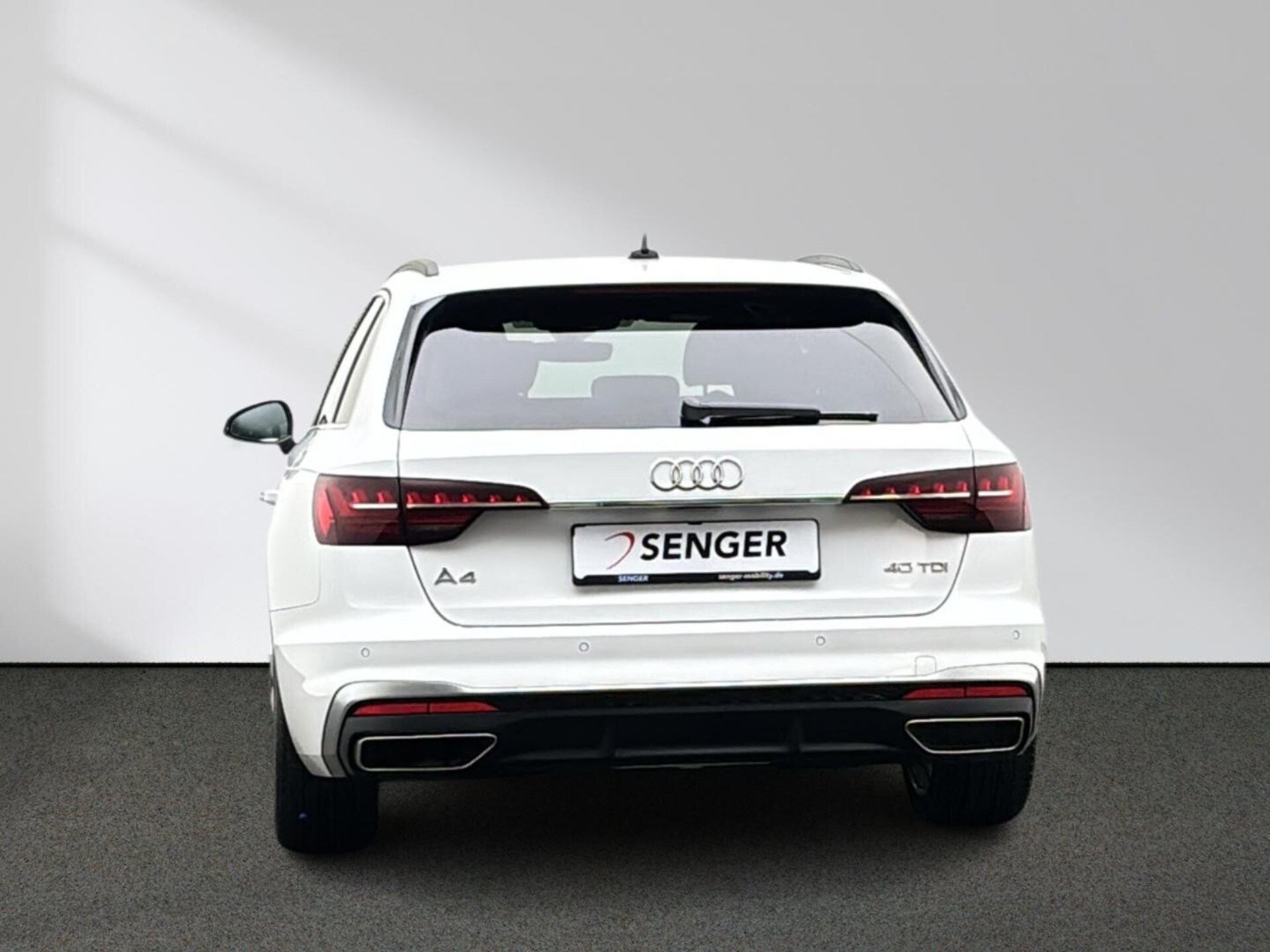 Audi A4 Avant S line