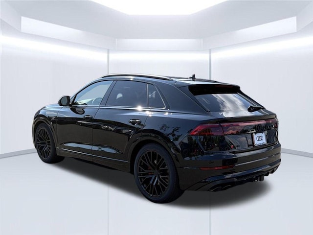 2027 Audi SQ8