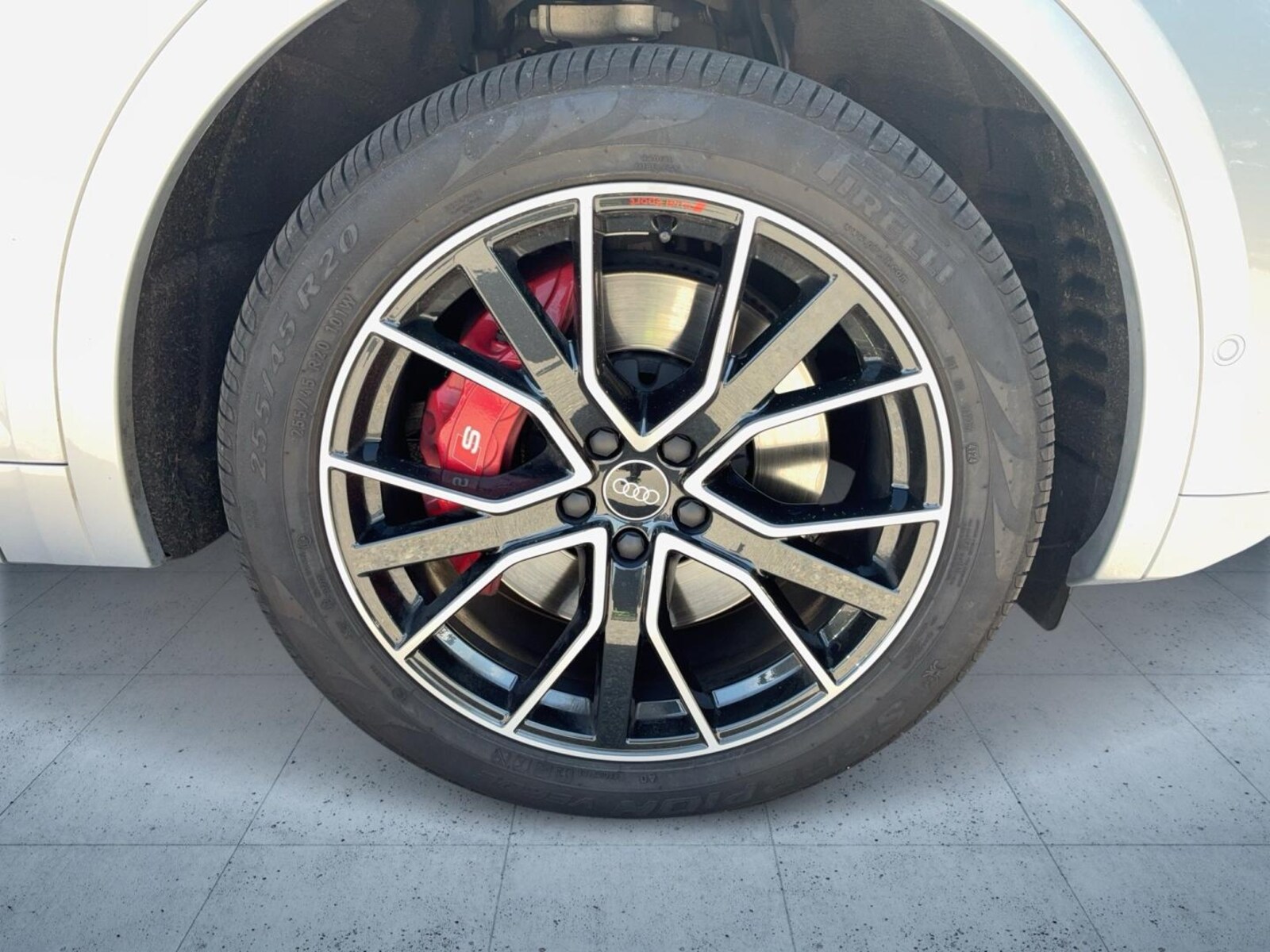 Audi SQ5 – Bild 8