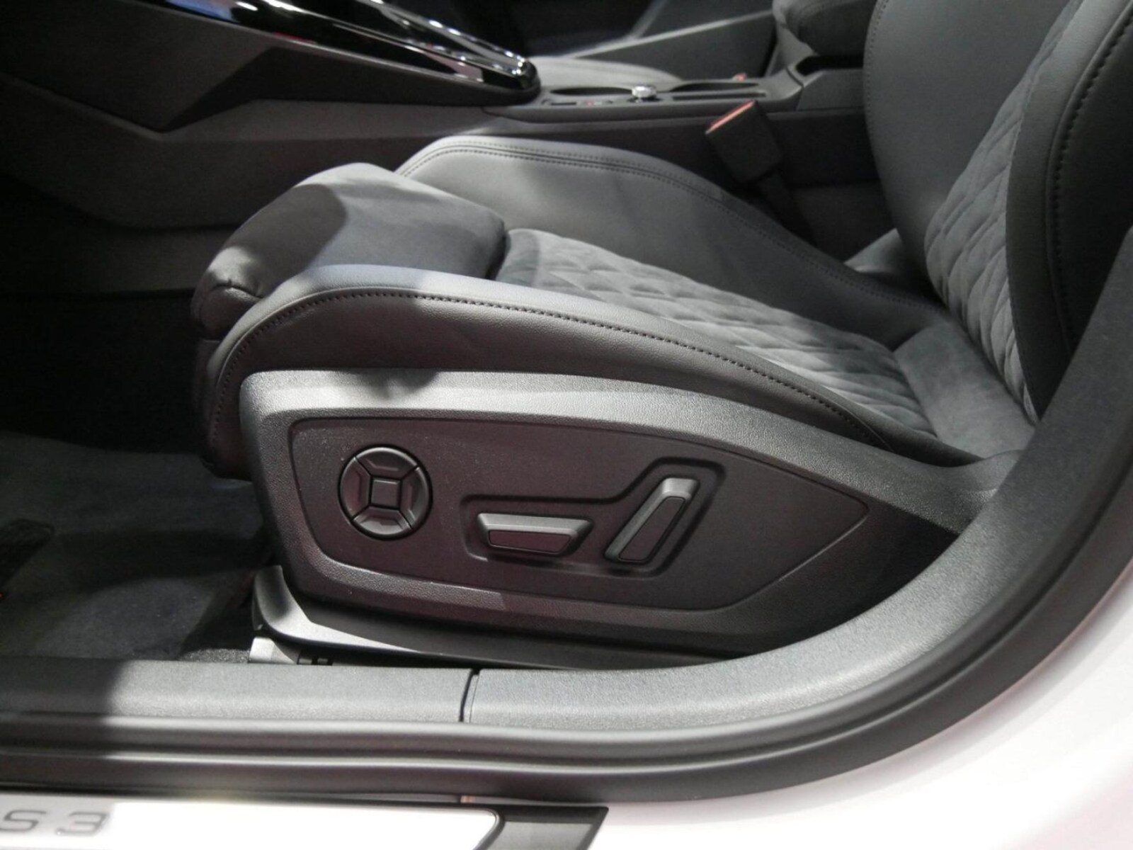 Audi RS 3 Limousine – Bild 12