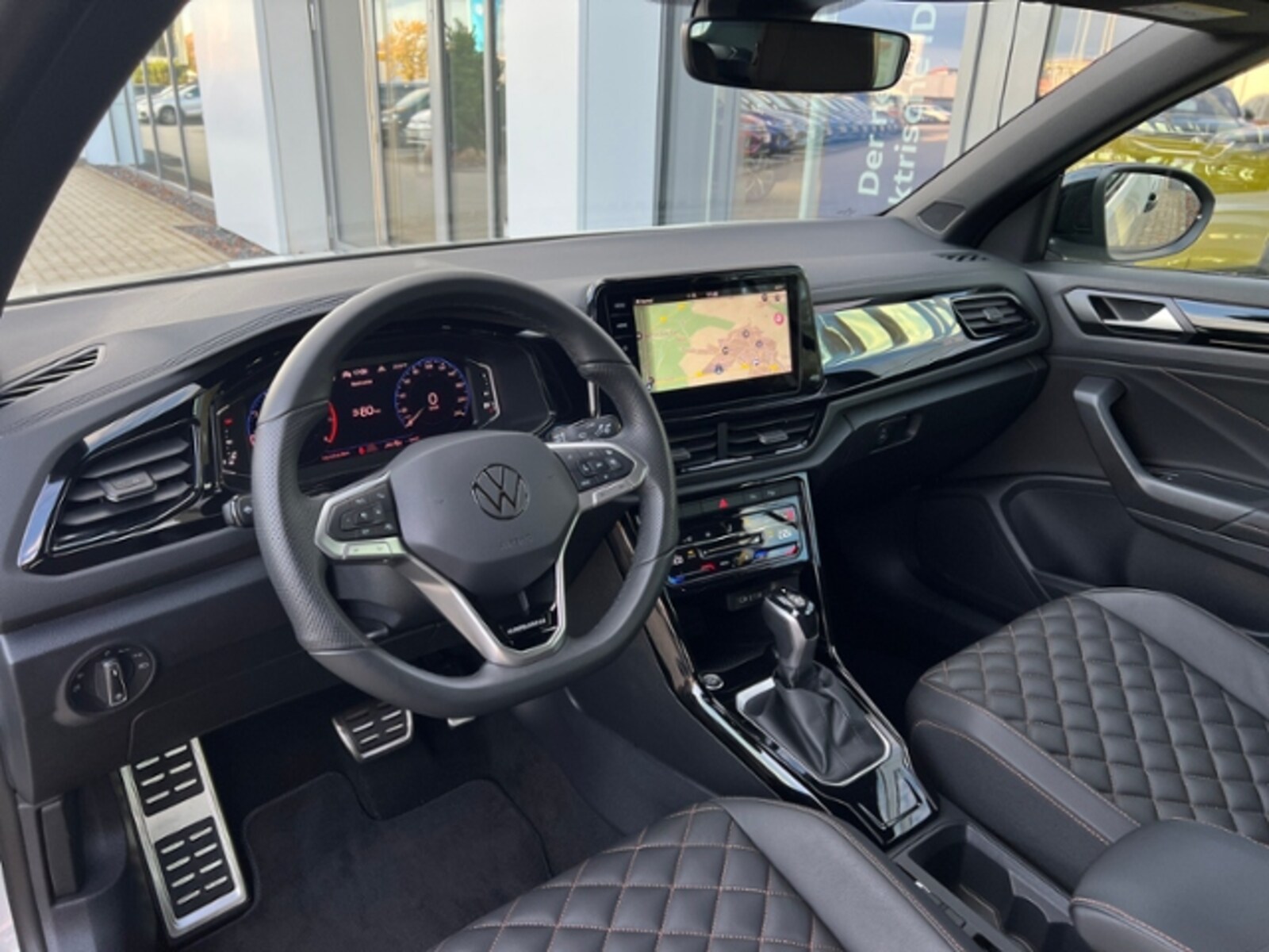 Volkswagen T-Roc Cabriolet – Bild 7