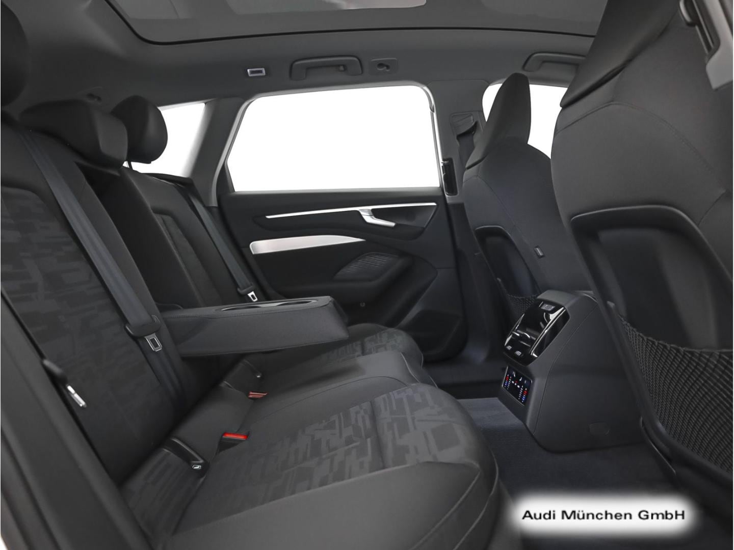Bild über Audi A6 Avant TDI quattro 150 kW S tronic - für weitere Informationen kontaktieren Sie den Audi Partner