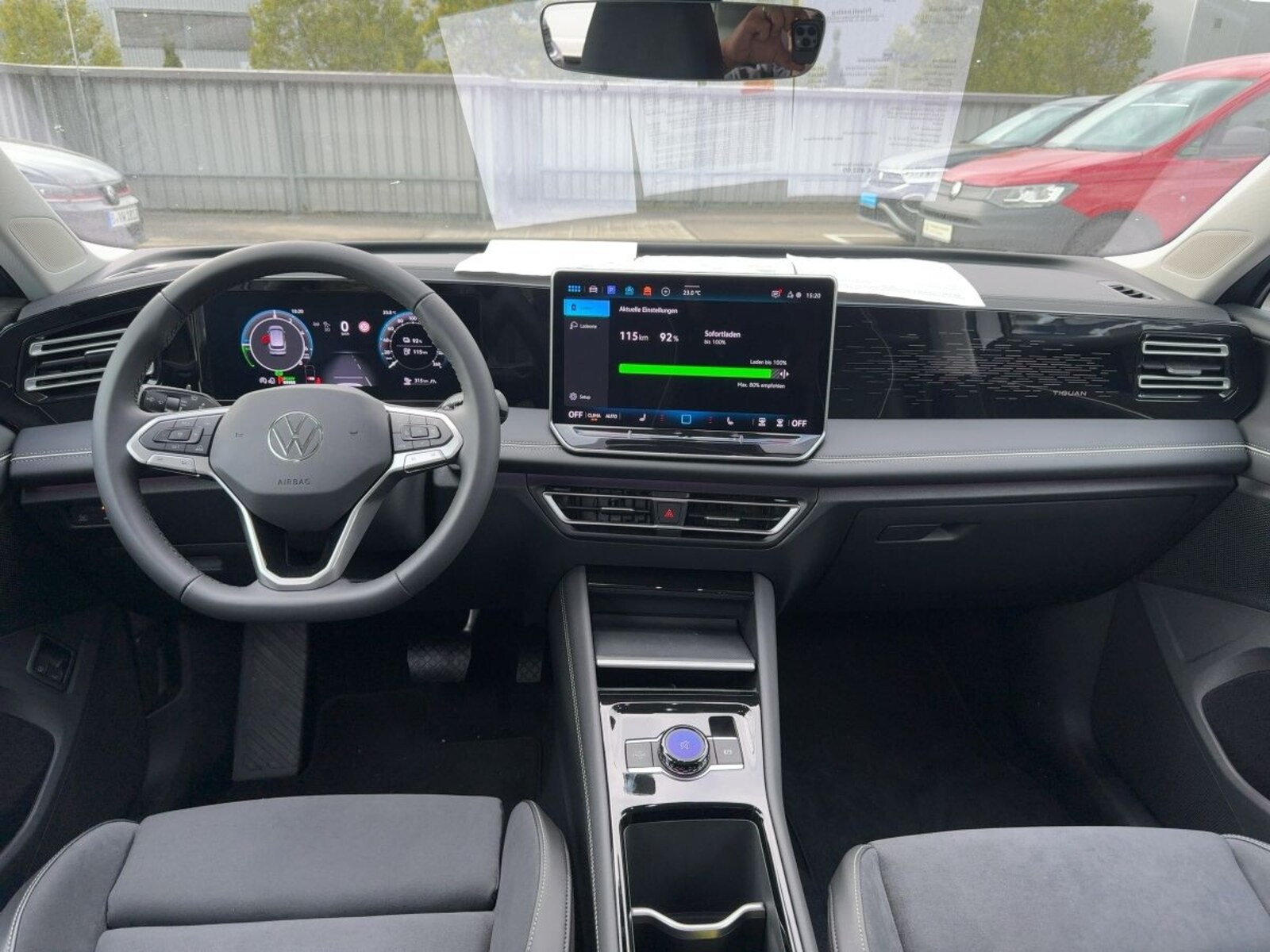Volkswagen Tiguan – Bild 9