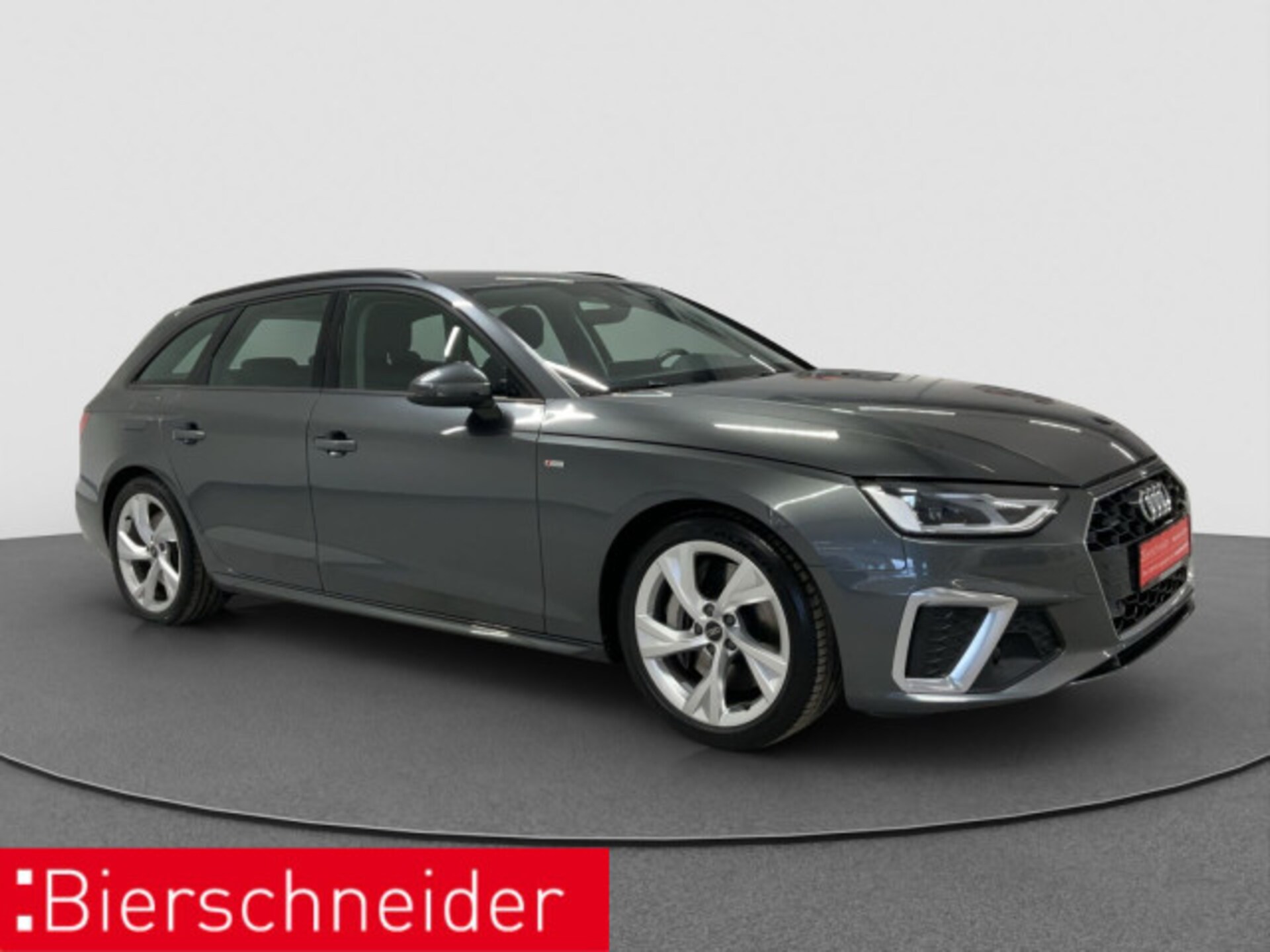 Audi A4 Avant S line