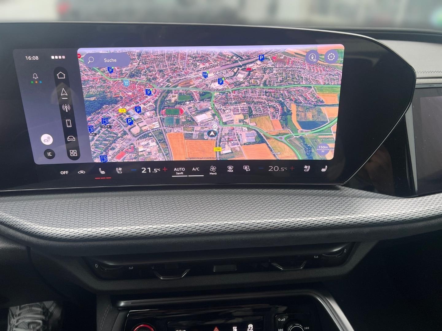 Bild über Audi SQ5 Sportback edition one mit Akzenten mythosschwarz TFSI 270 kW S tronic - für weitere Informationen kontaktieren Sie den Audi Partner