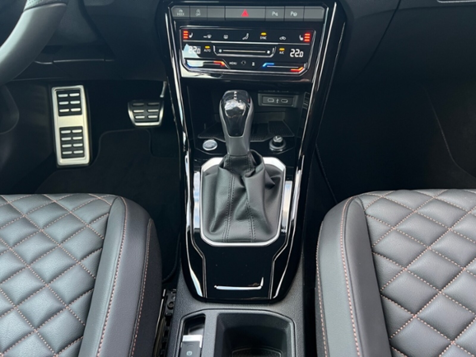 Volkswagen T-Roc Cabriolet – Bild 12
