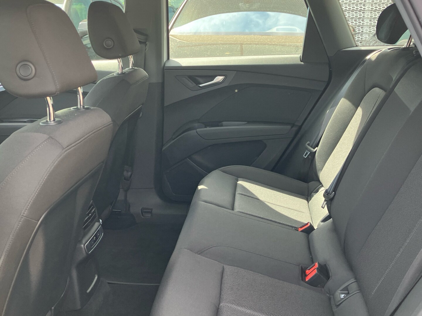 Image about Audi Q4 e-tron 40 e-tron