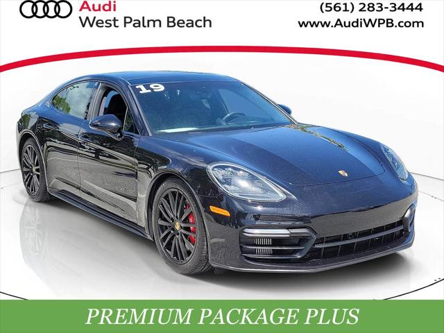 2019 Porsche Panamera GTS