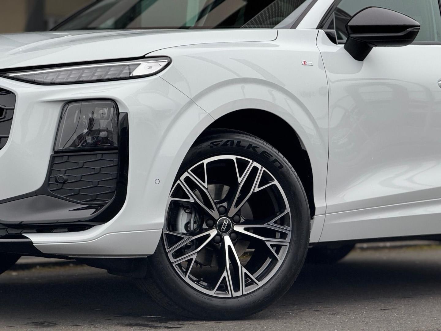 Bild über Audi Q3 Sportback TFSI 110 kW S tronic - für weitere Informationen kontaktieren Sie den Audi Partner