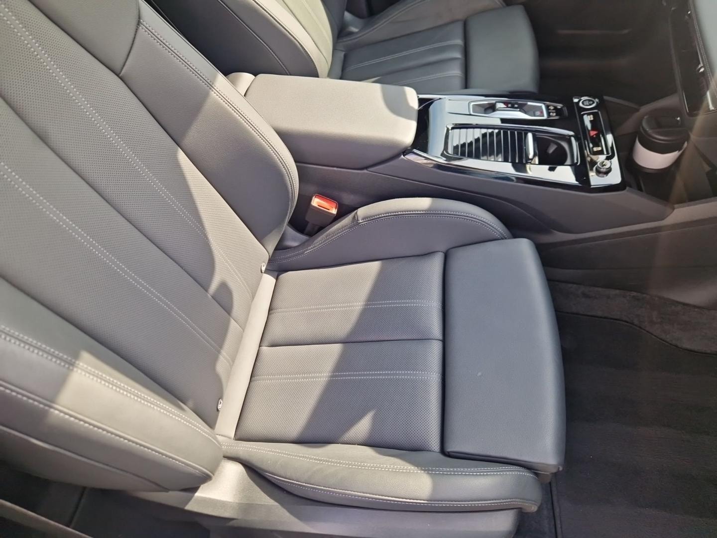 Bild über Audi Q6 SUV e-tron e-tron performance - für weitere Informationen kontaktieren Sie den Audi Partner