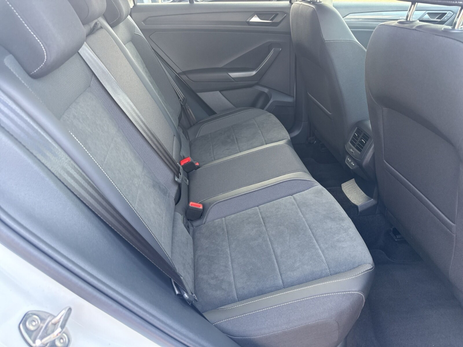 Volkswagen T-Roc – Bild 10