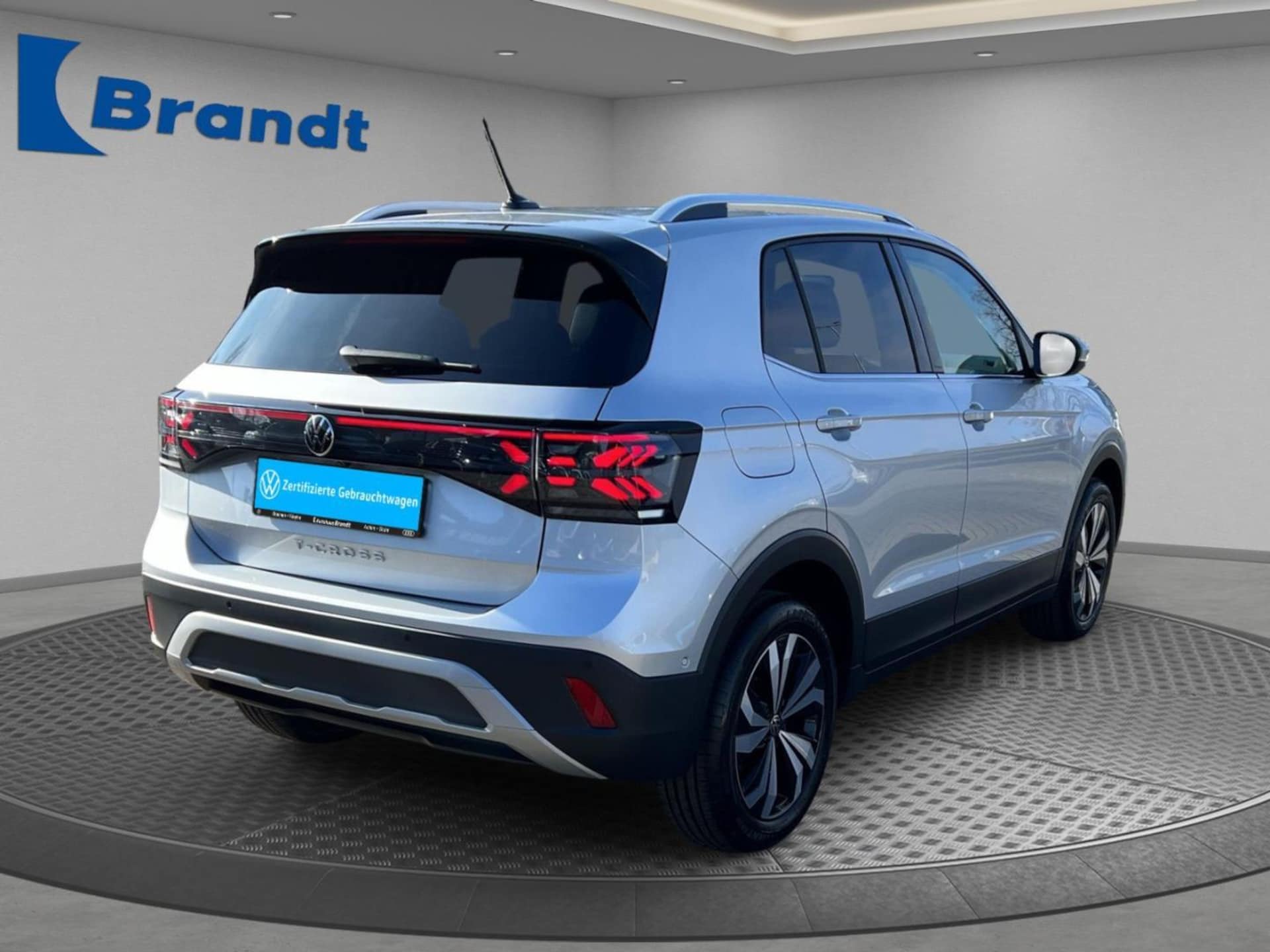 Volkswagen T-Cross Style