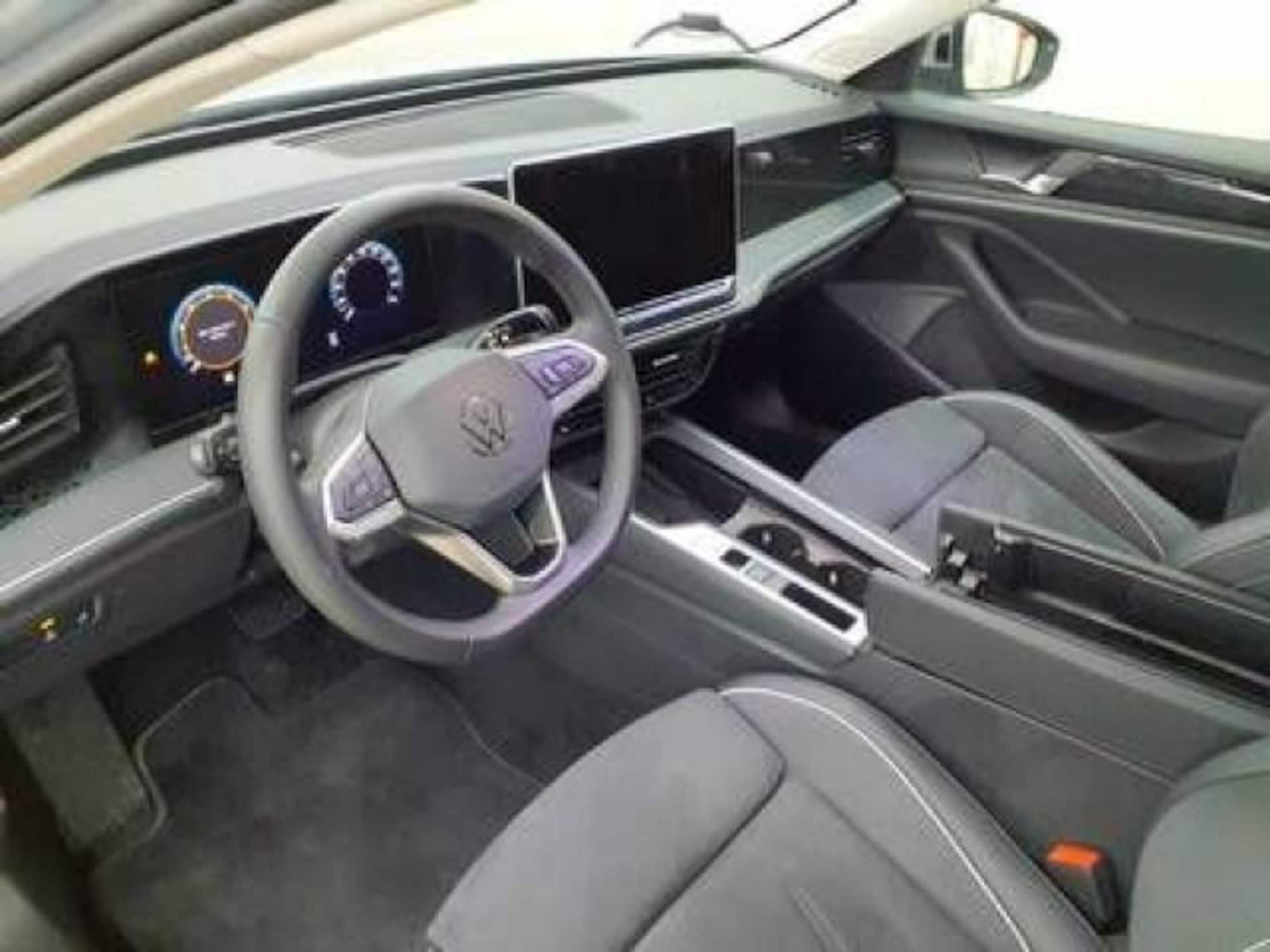 Volkswagen Passat Business