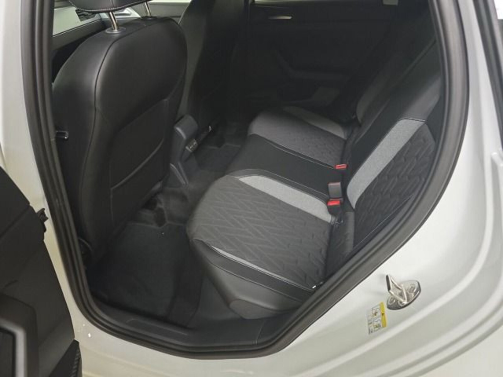 Volkswagen Polo – Bild 9