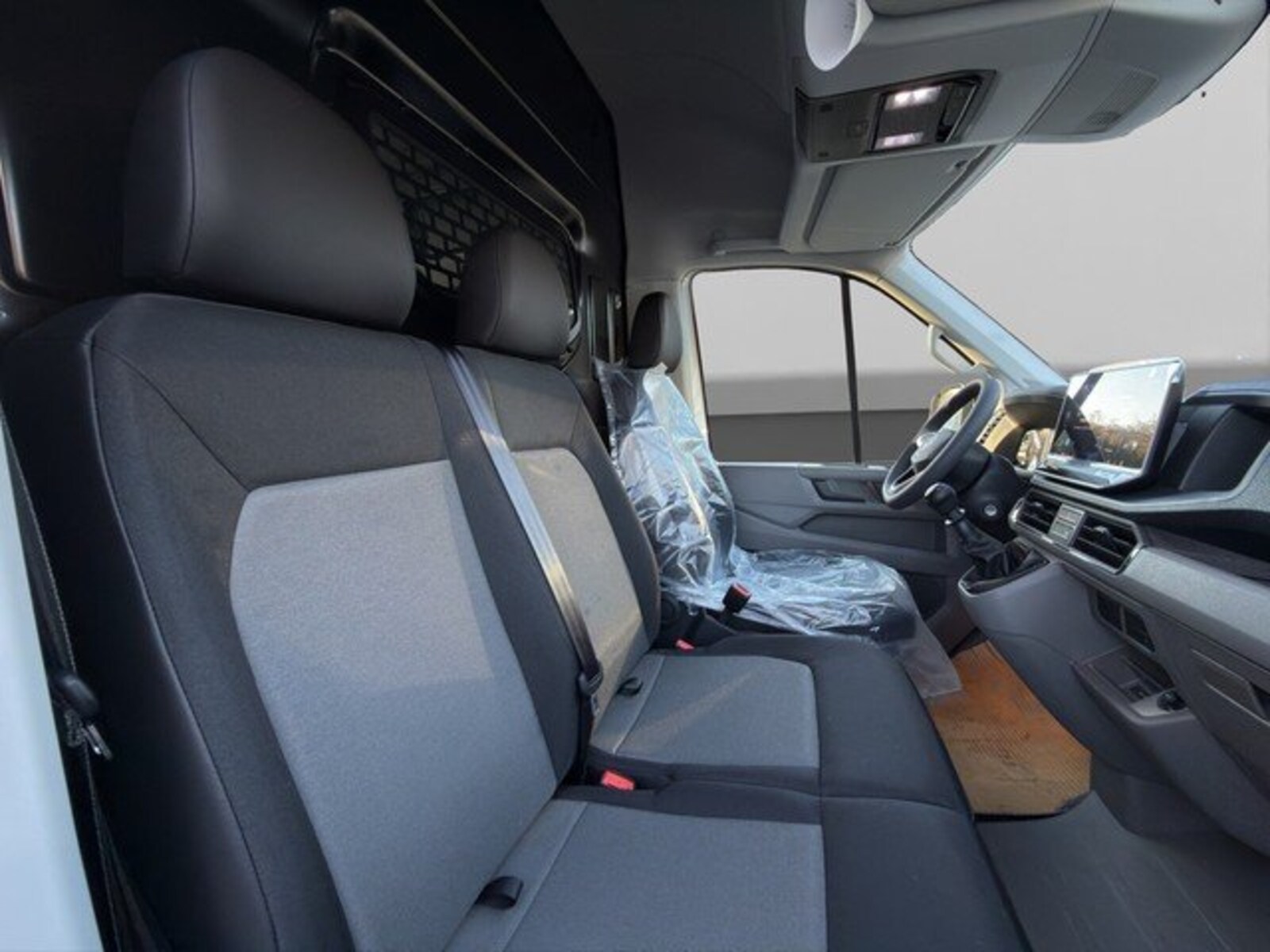 Volkswagen Crafter Kasten mittlerer Radstand – Bild 6