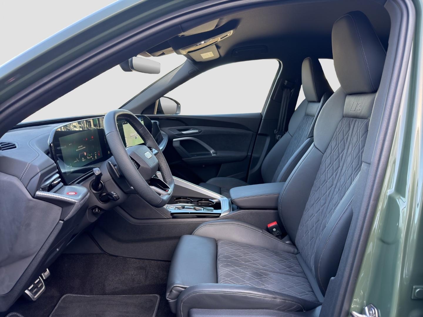 Bild über Audi Q5 Sportback TDI quattro 150 kW S tronic - für weitere Informationen kontaktieren Sie den Audi Partner