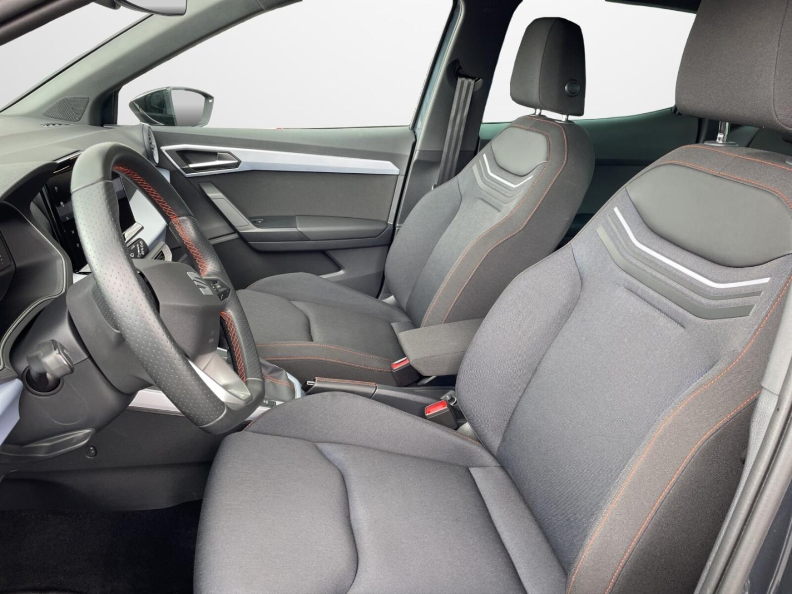 SEAT Arona – Bild 8