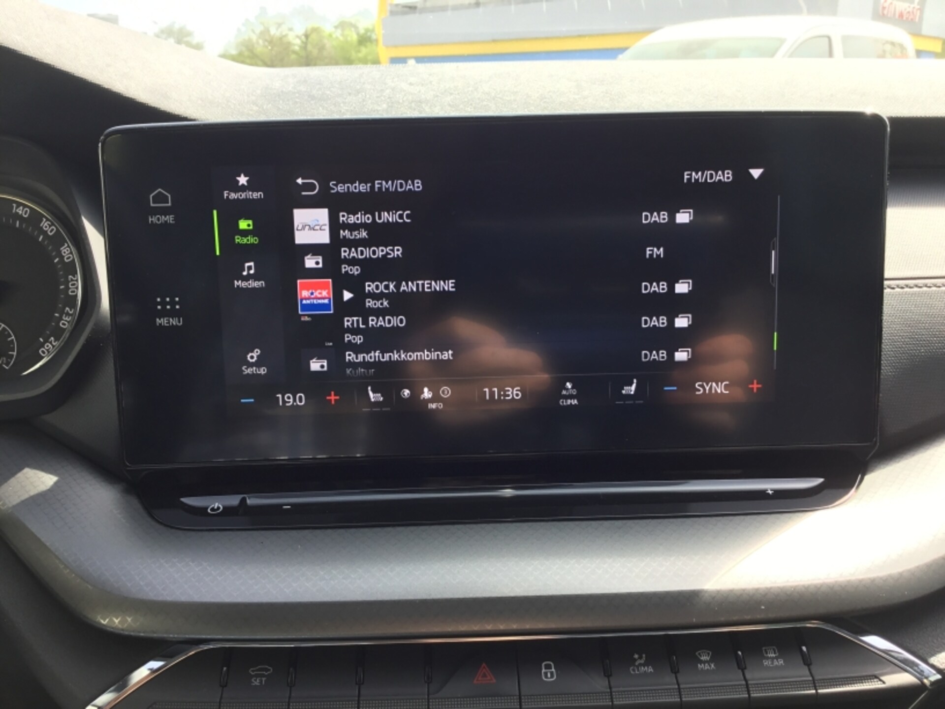 Skoda Octavia Combi Ambition