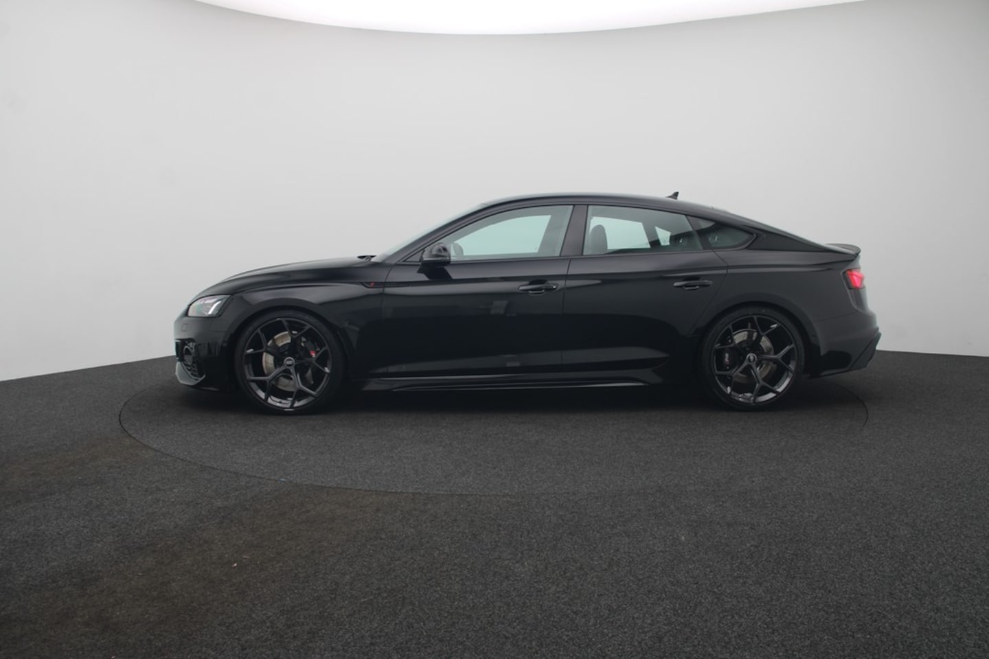 Bild über Audi RS 5 Sportback TFSI quattro tiptronic - für weitere Informationen kontaktieren Sie den Audi Partner
