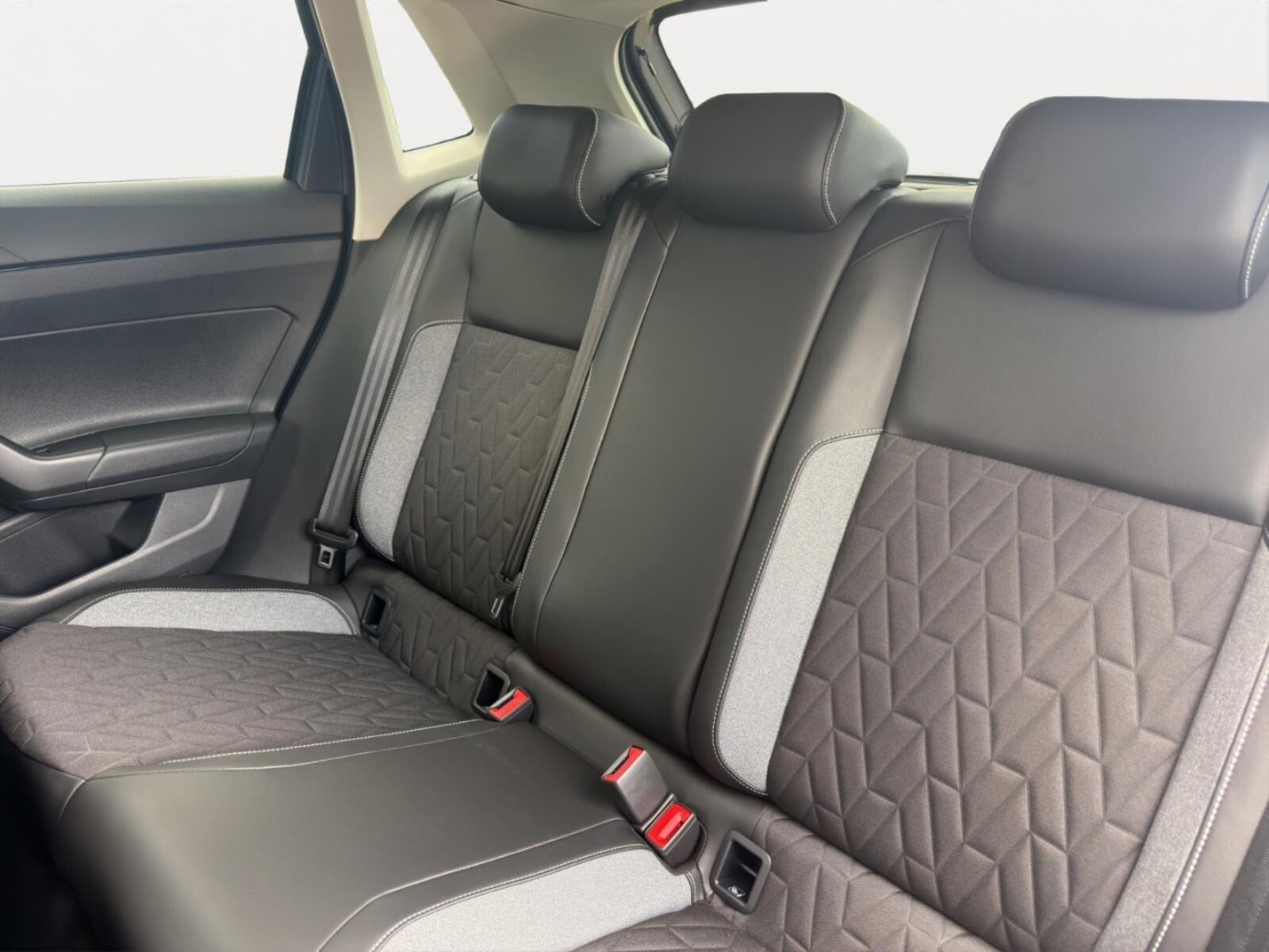 Volkswagen Polo – Bild 12