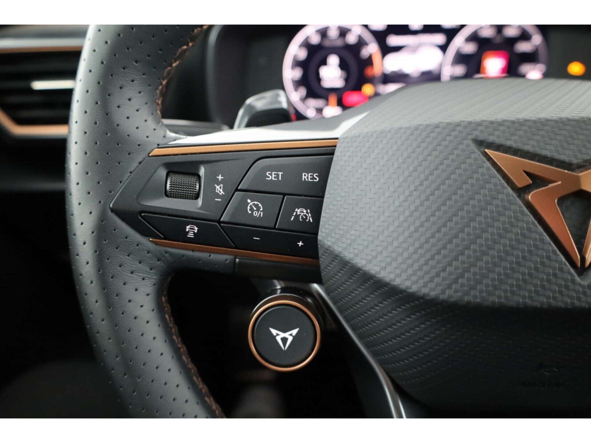 CUPRA Formentor VZ5