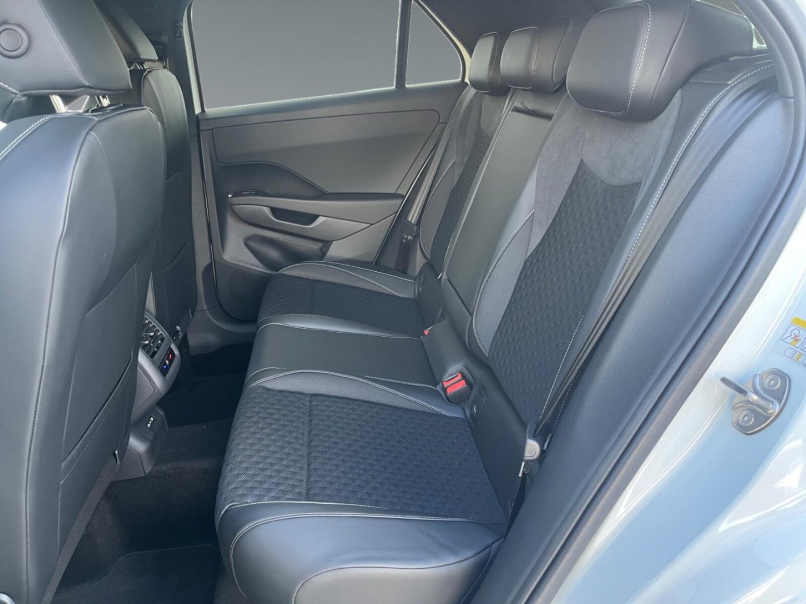 Volkswagen T-Roc – Bild 10