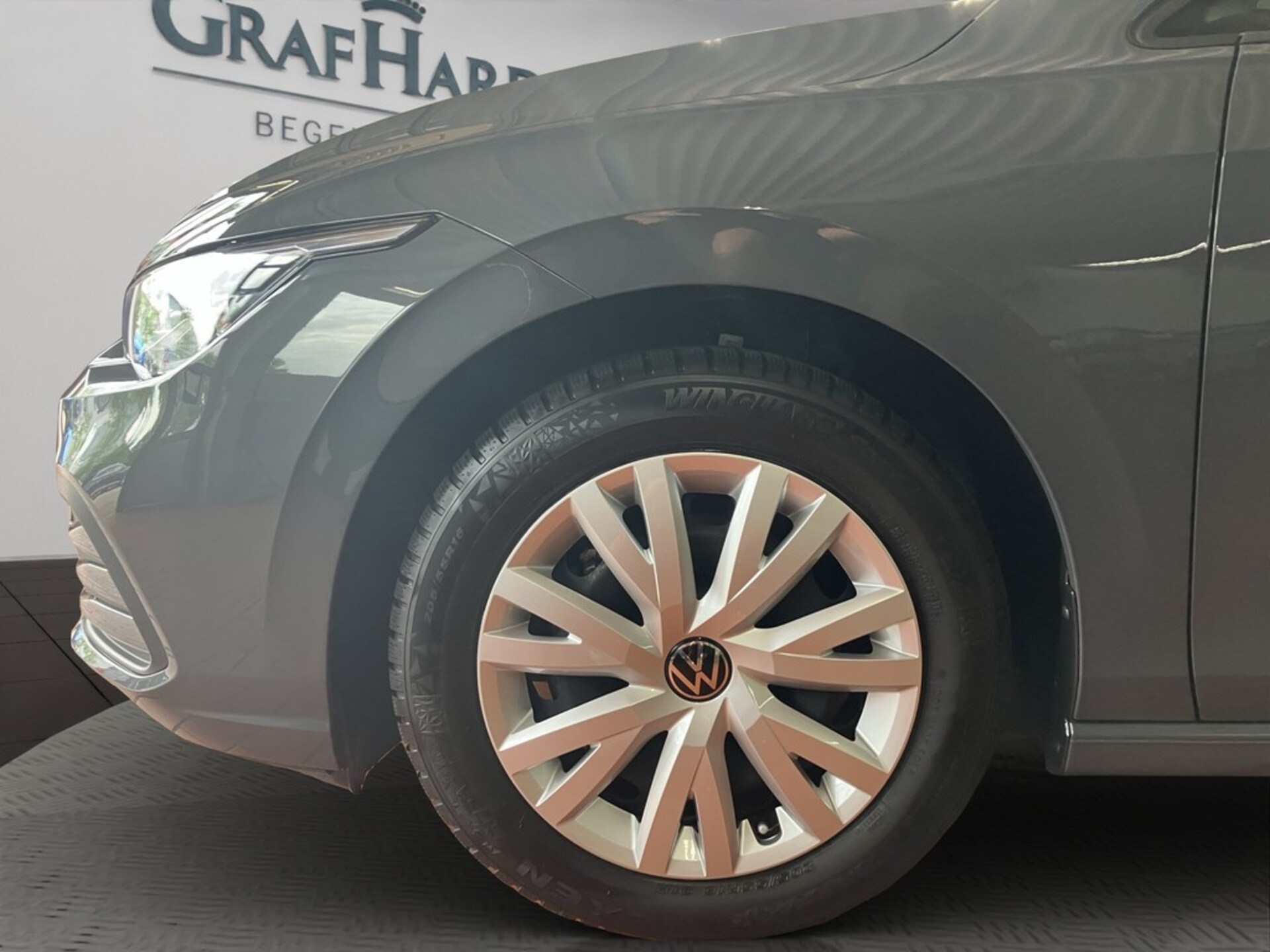 Volkswagen Golf Variant Life