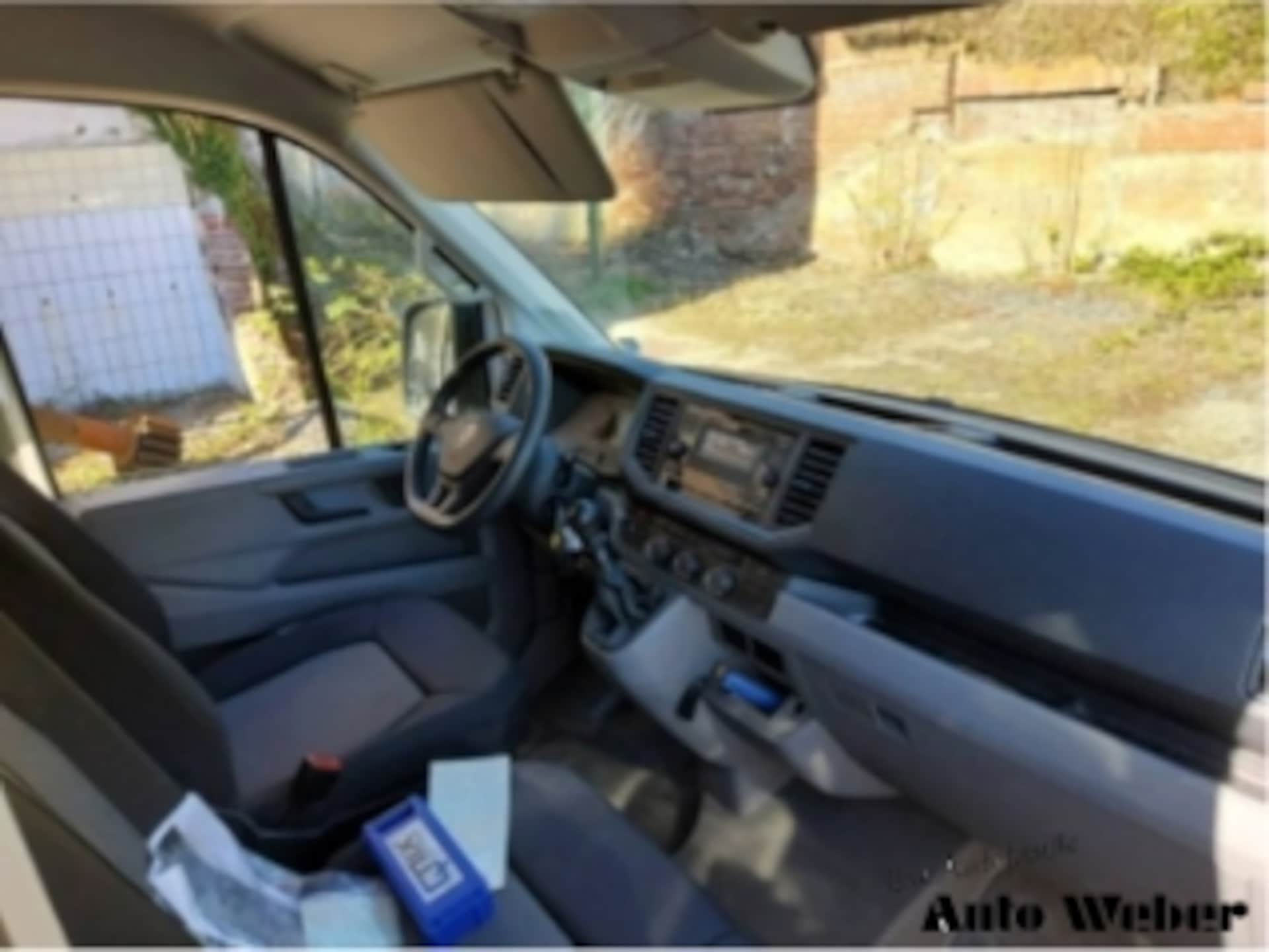 Volkswagen Crafter Kasten mittlerer Radstand