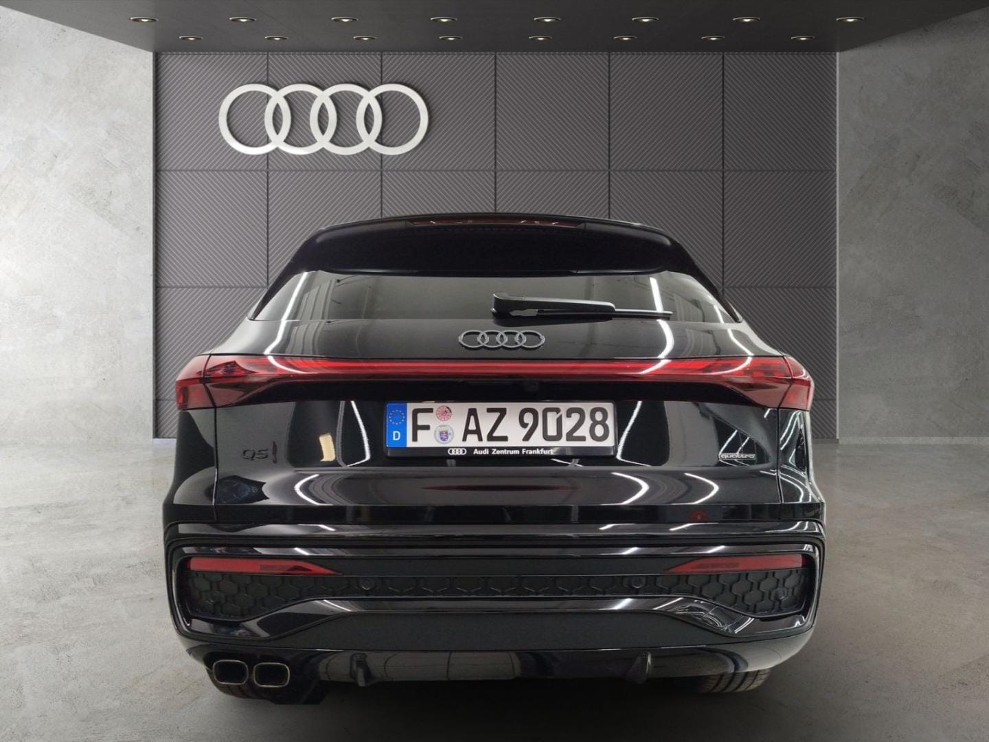Bild über Audi Q5 SUV TDI quattro 150 kW S tronic - für weitere Informationen kontaktieren Sie den Audi Partner