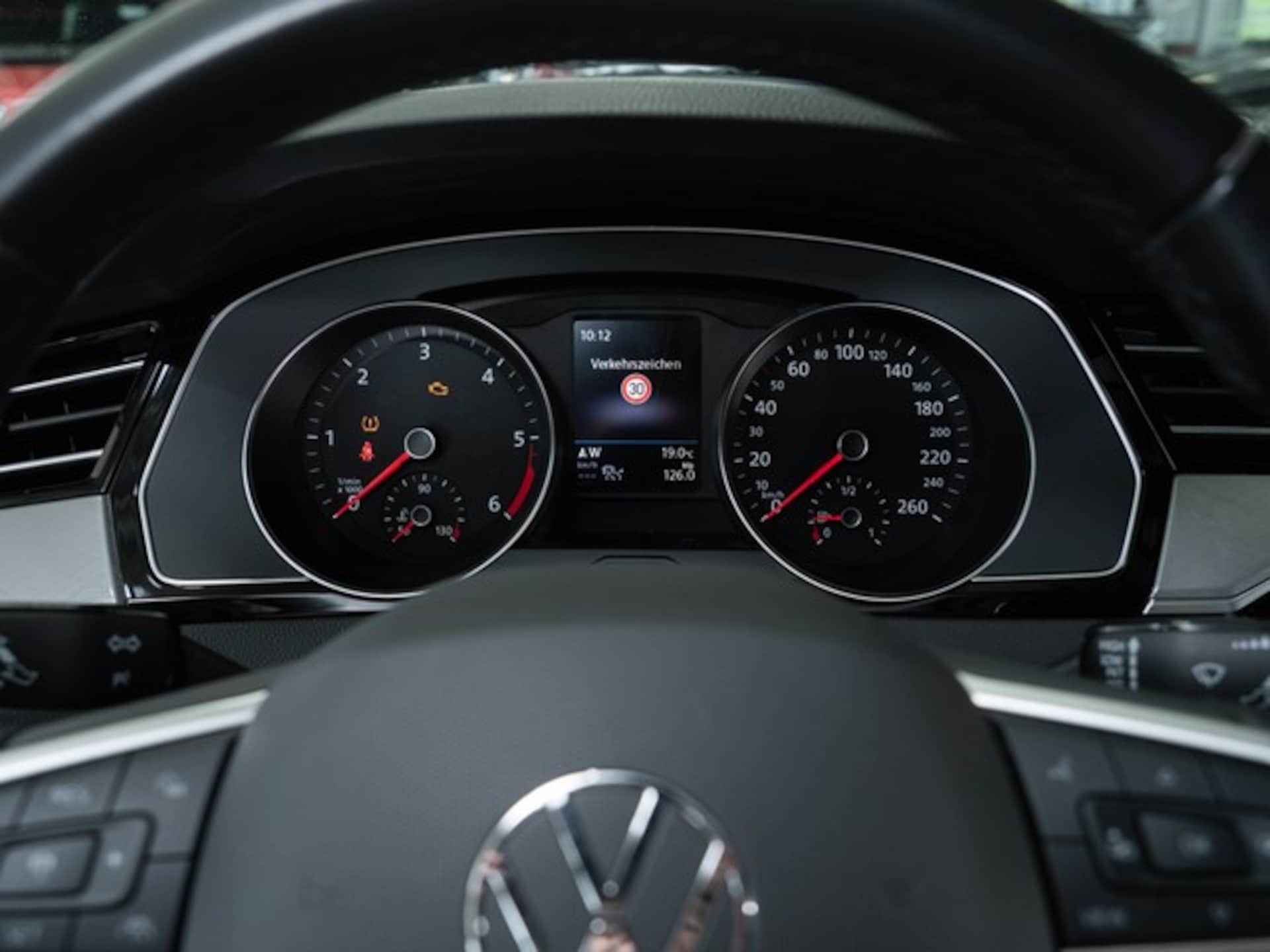 Volkswagen Passat Variant Business