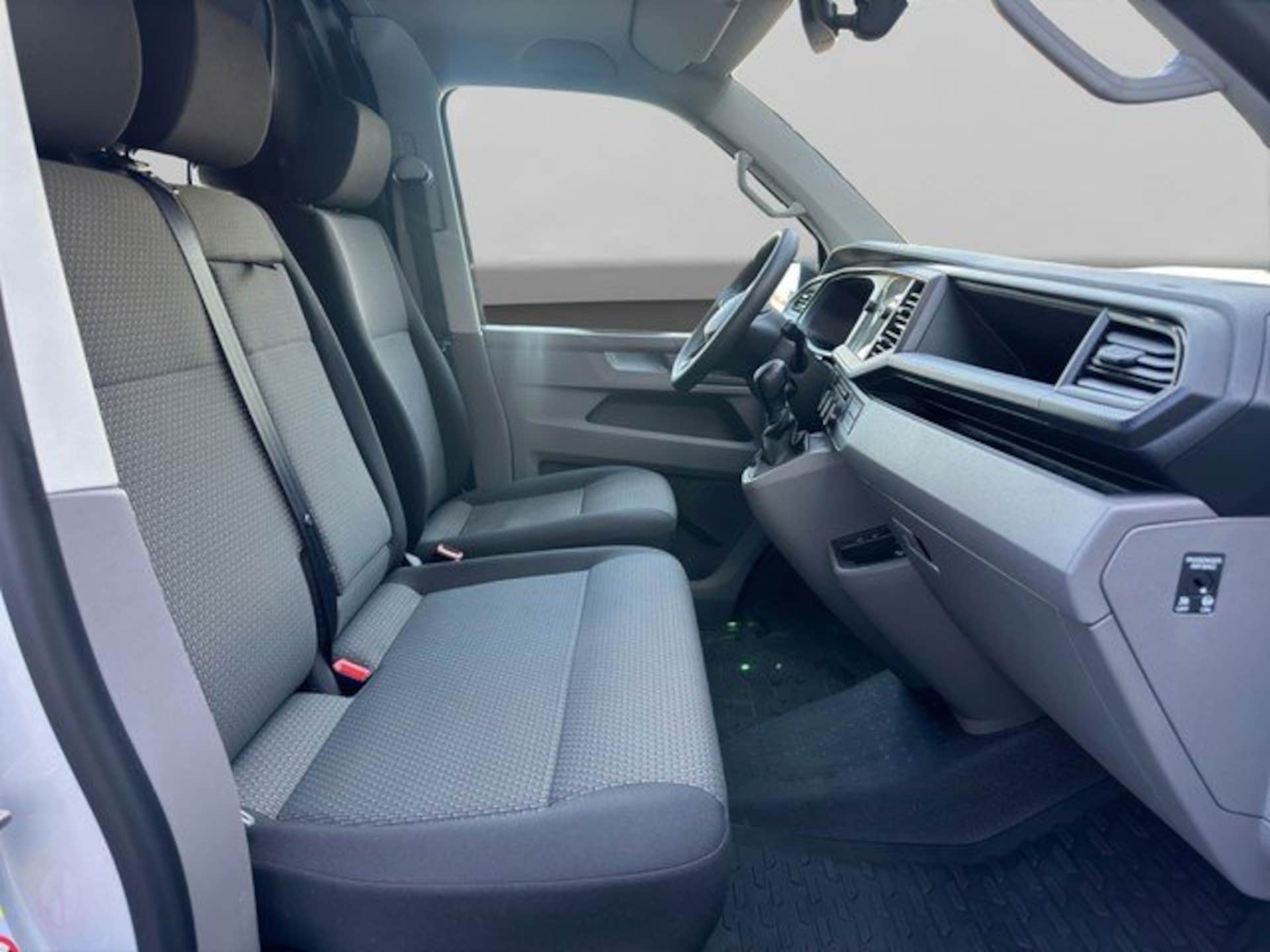 Volkswagen T6.1 Transporter Kasten langer Radstand