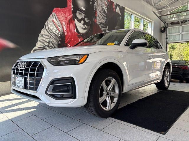 Photo of 2023 Audi Q5