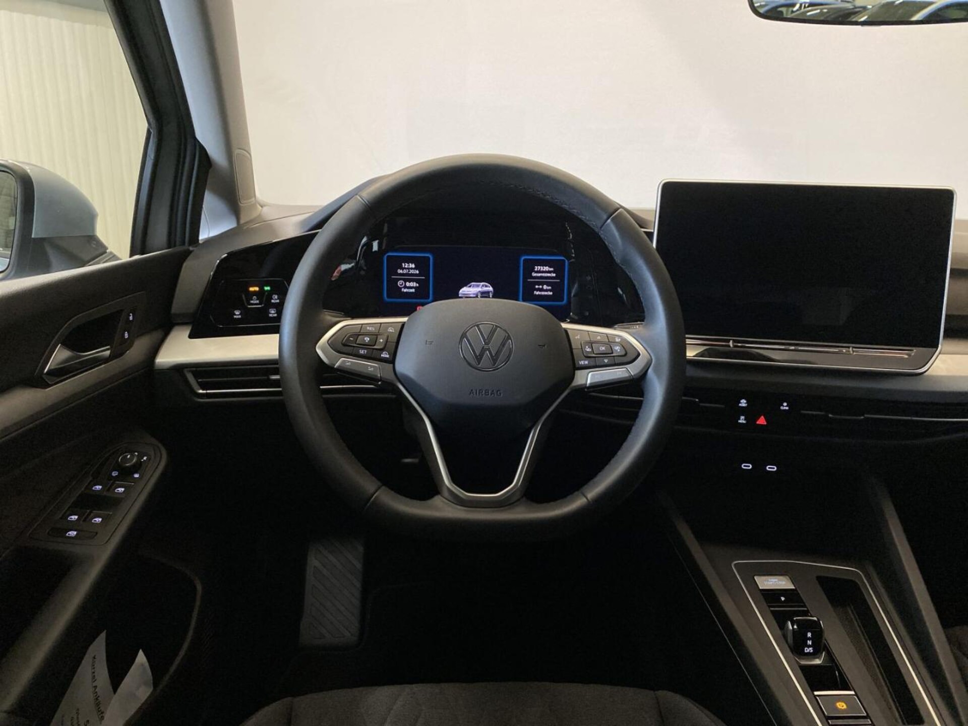 Volkswagen Golf Variant Life