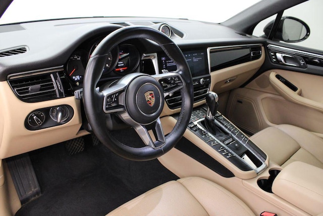 2020 Porsche Macan