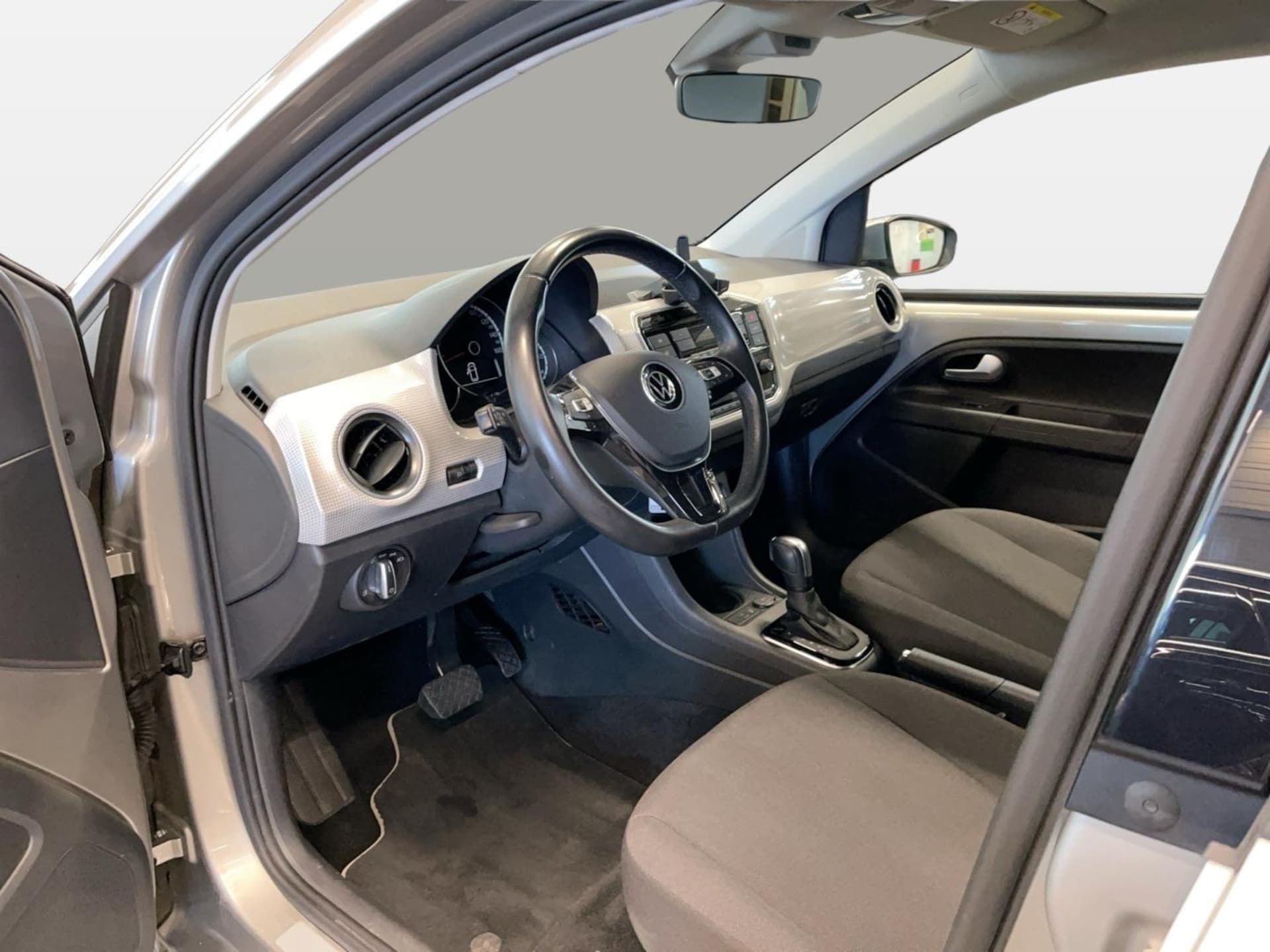 Volkswagen e-up! Style "Plus"