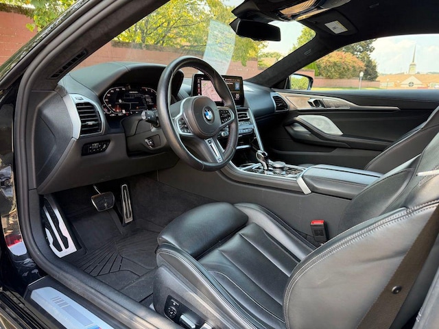 2024 BMW M850i